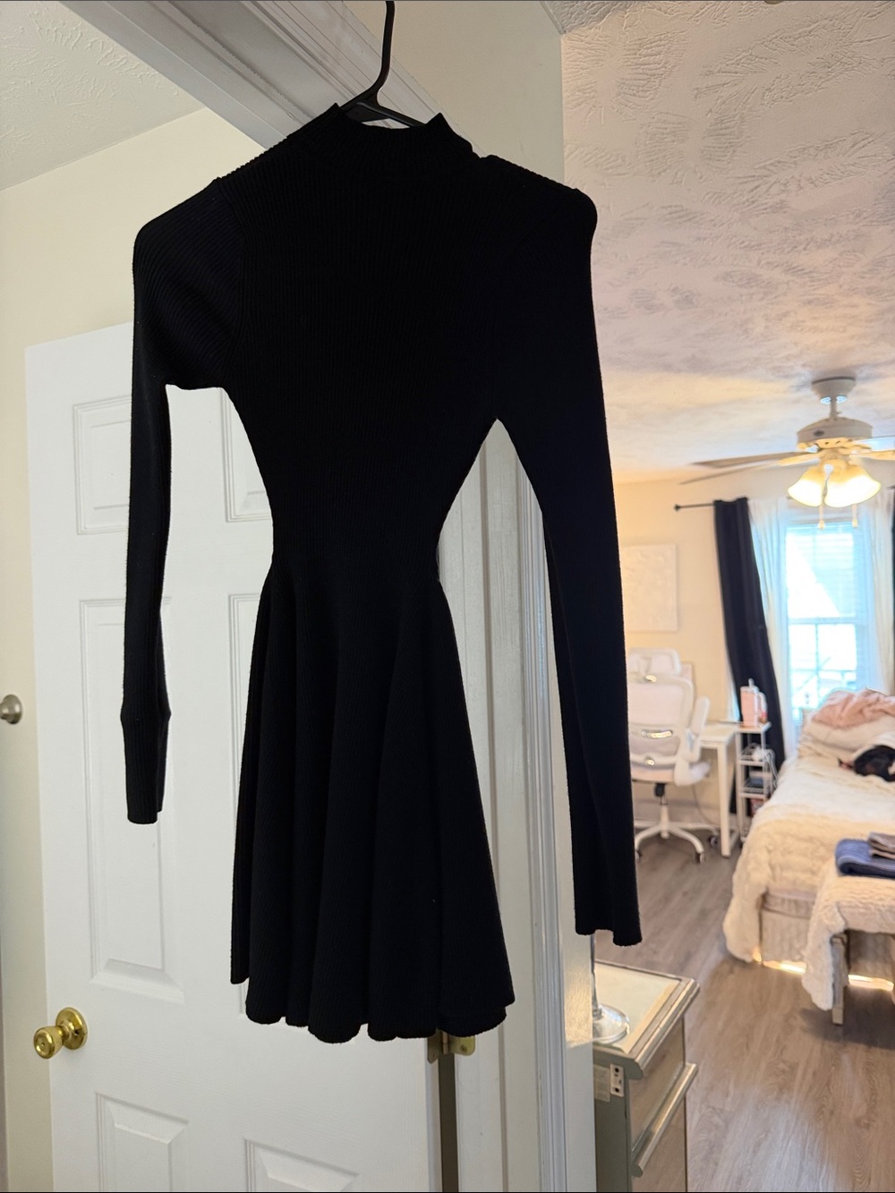 Windsor Long-Sleeve Sweater Dress